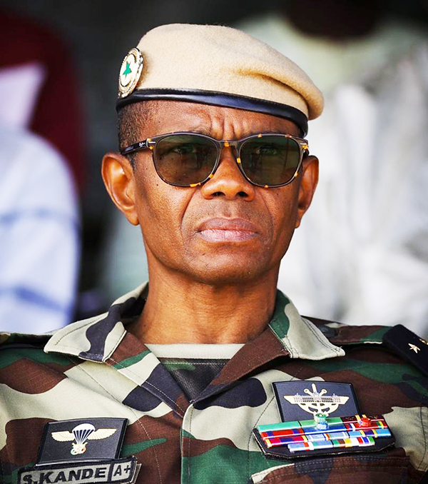 Les Généraux dans l'Armée sénégalaise : des cracks en treillis 
