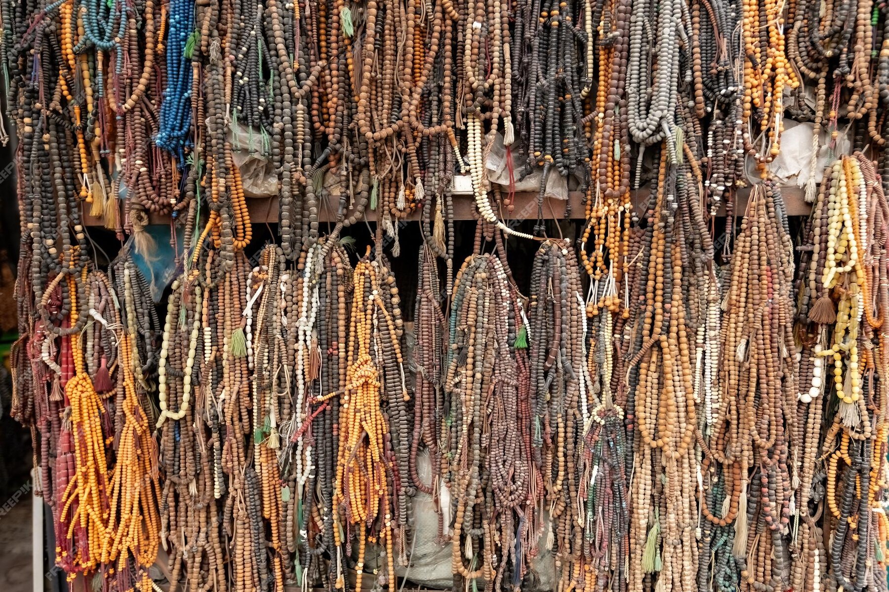 Le commerce de chapelet peine à égrener des recettes