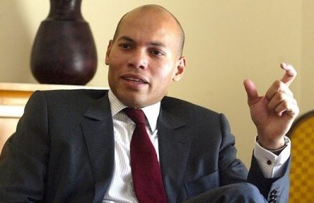 Double nationalité de Karim Wade, le débat 