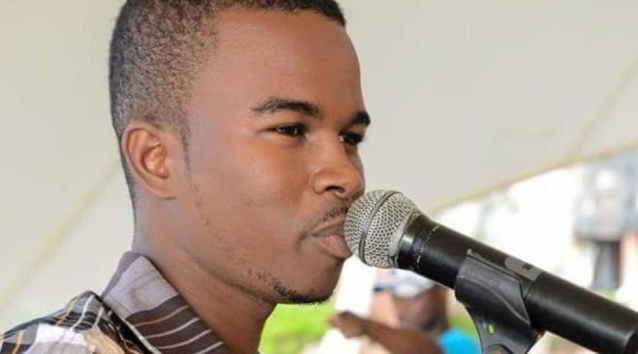 Chanteur polyglotte, Boubacar Diallo veut conquérir le monde  